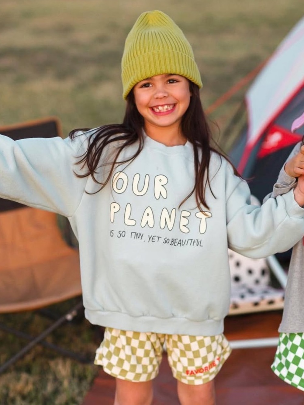 EUC Size 10 hans Grimm Our Planet Soft Crewneck Sweatshirt — Light Sage!